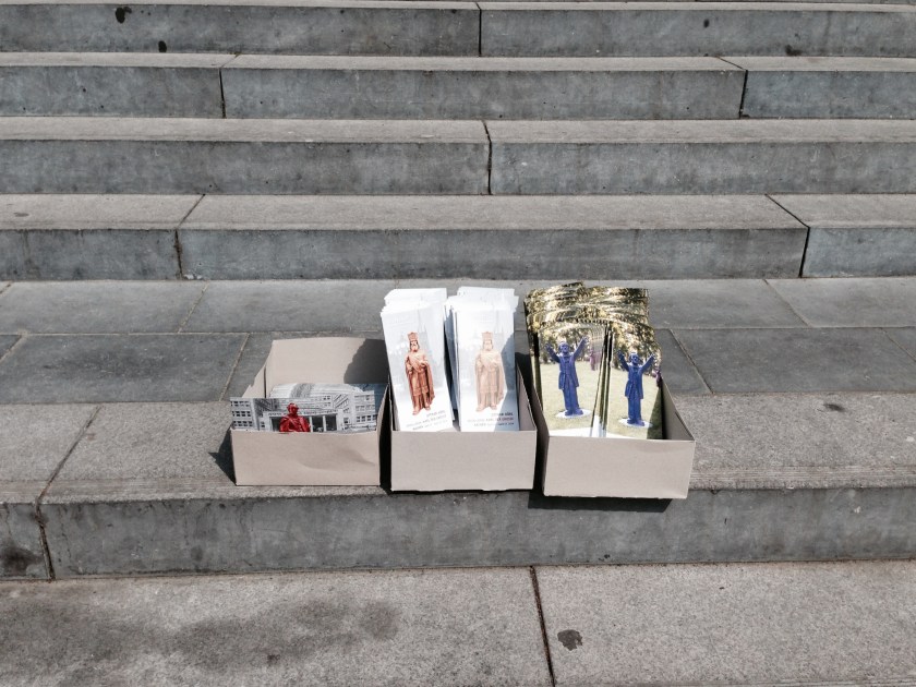 Die letzten Flyer sind schnell weggegangen, bald wird der Katschhof wieder leer sein.