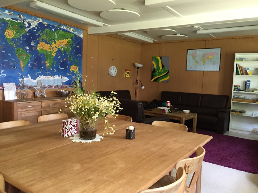 . . .  und noch ein Gemeinschaftsraum (für die anderen 10 Jugendlichen. 