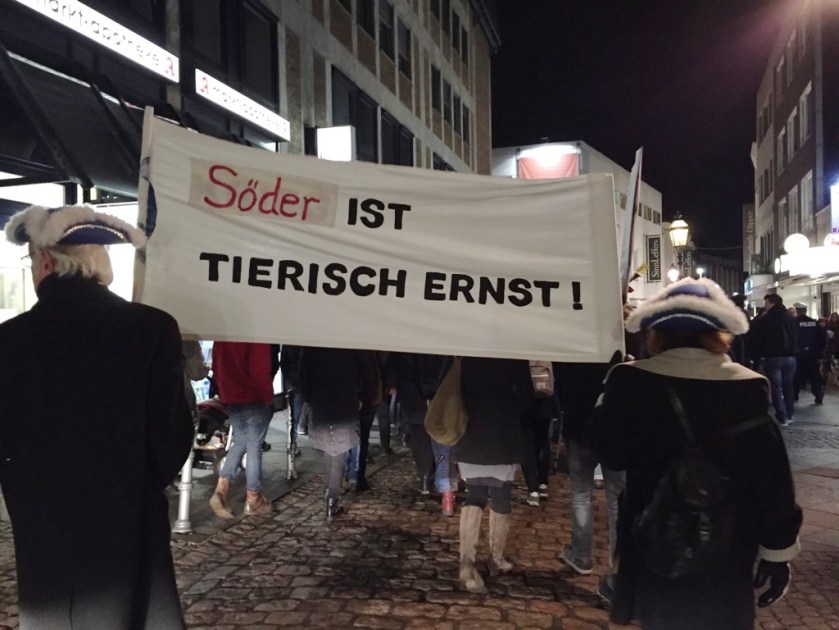 Hat sich durch Unmenschlichkeit hervorgetan und wird in Aachen für "Menschlichkeit im Amt" mit dem "Orden wider den tierischen Ernst" ausgezeichnet: Markus Söder (CSU). 