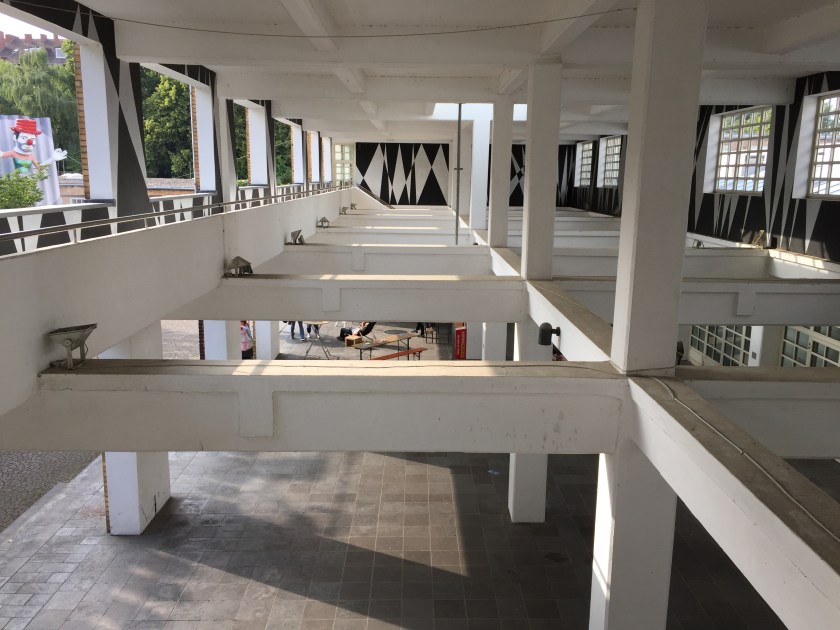 Um die Auswirkungen der Globalisierung, um Rituale der Männlichkeit, Computer-Spiele, Intervention im öffentlichen Raum, politisch nicht erwünschte Malerei aus Russland und dergleichen geht es den Künstlerinnen und Künstlern, die 2017 im LuFo ausstellen. Foto: Archiv